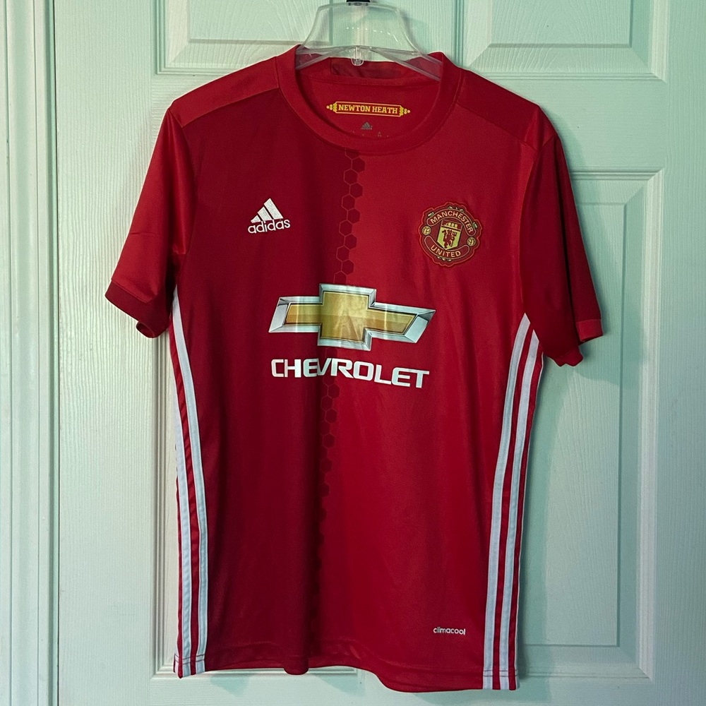 Manchester United Jersey (2016-17 edition)